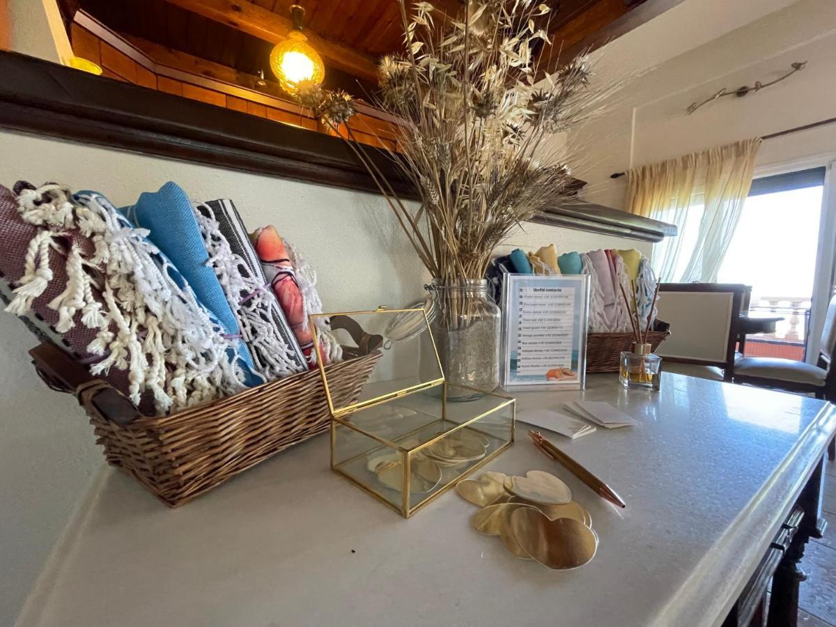 Pampas Seafront villa, 6 bedrooms, North Evvoia Kanatádhika Extérieur photo