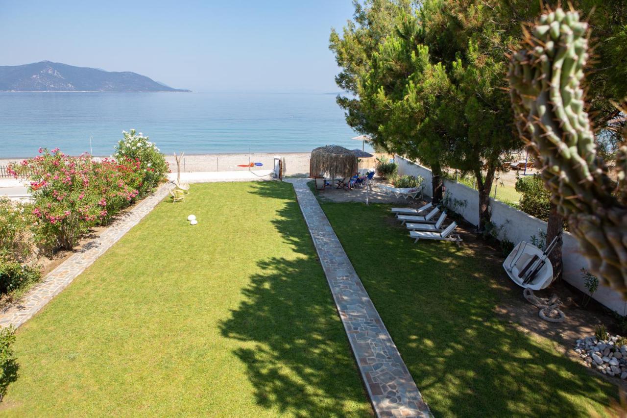 Pampas Seafront villa, 6 bedrooms, North Evvoia Kanatádhika Extérieur photo
