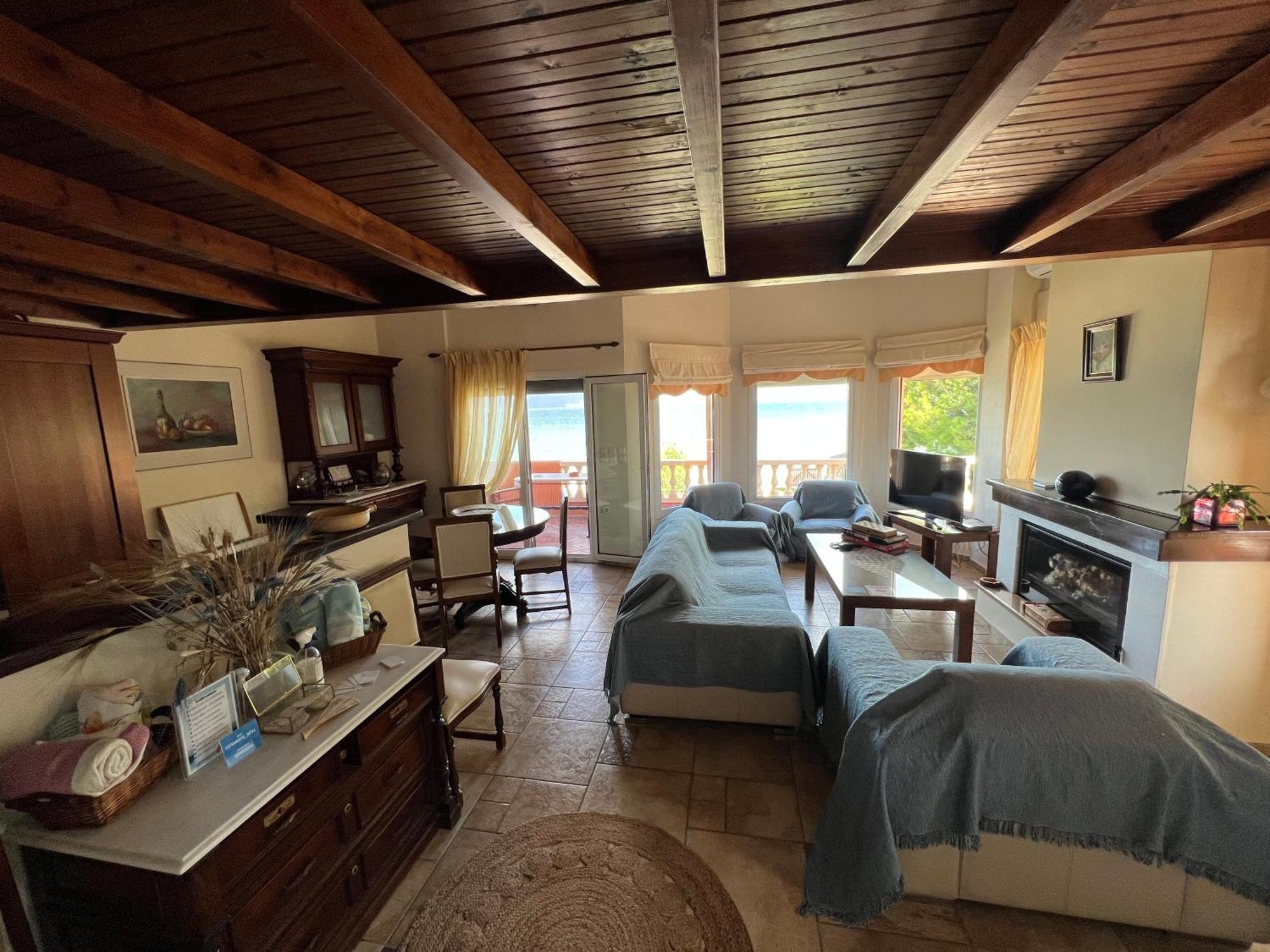 Pampas Seafront villa, 6 bedrooms, North Evvoia Kanatádhika Extérieur photo